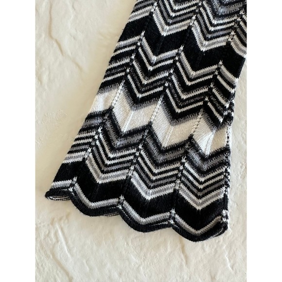 INC International Concepts Petite Chevron Keyhole Sweater - Picture 3 of 7